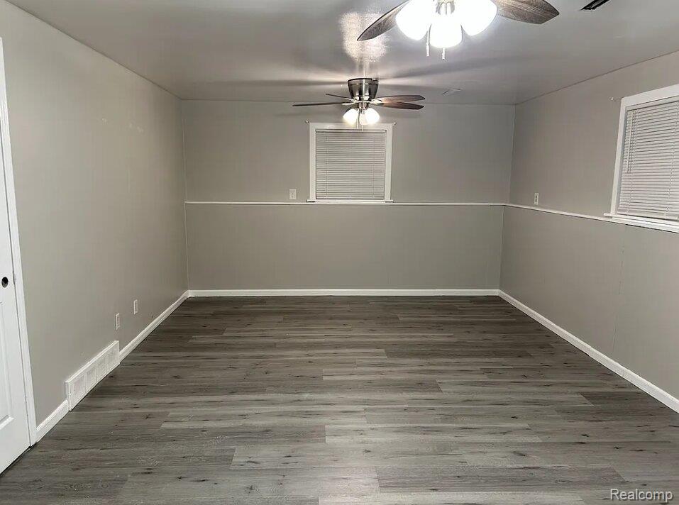5825 Branch Road, Flint, MI 48506 — Photo 10