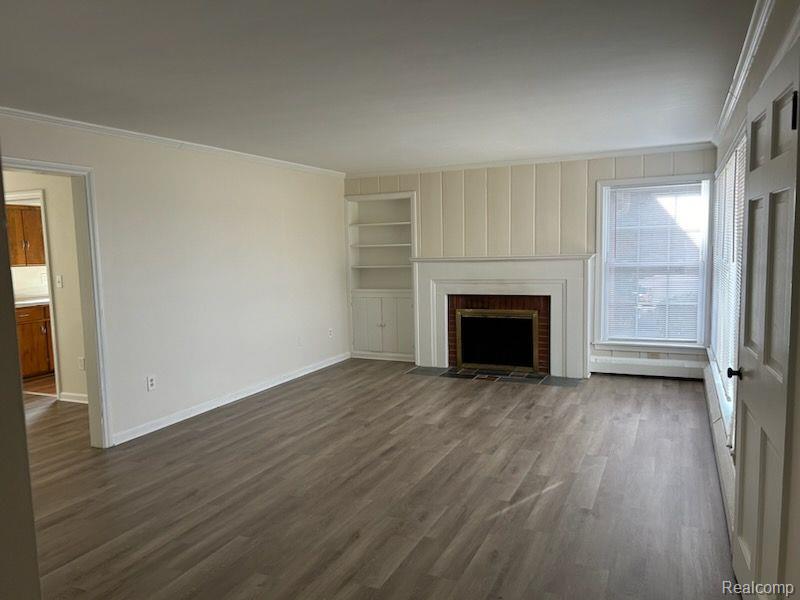 430 COMMON Street, Walled Lake, MI 48390 — Photo 5