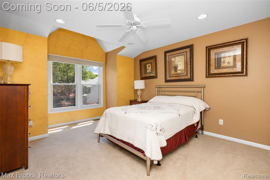 6294 Lindsay Court, West Bloomfield, MI 48324 — Photo 48