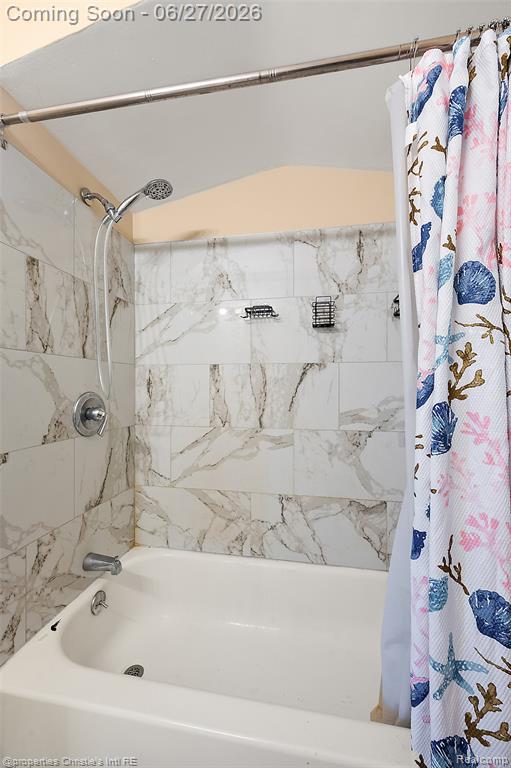 15654 Juliana Avenue, Eastpointe, MI 48021 — Photo 22