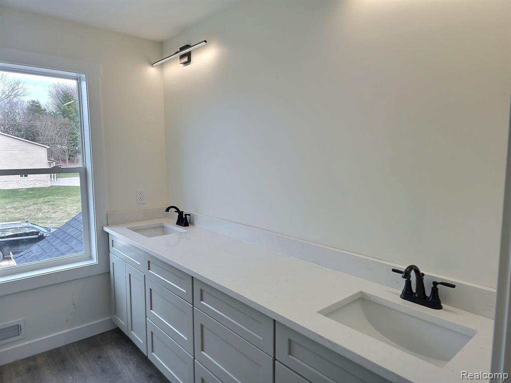 16344 Shadow Lane, Linden, MI 48451 — Photo 13