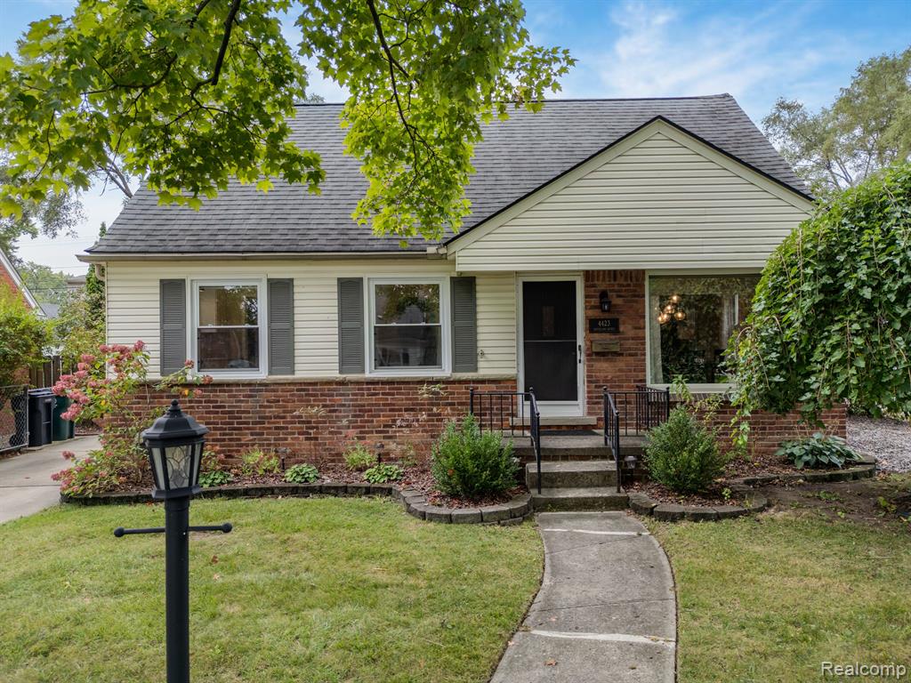 4423 Groveland Avenue, Royal Oak, MI 48073 — Photo 3