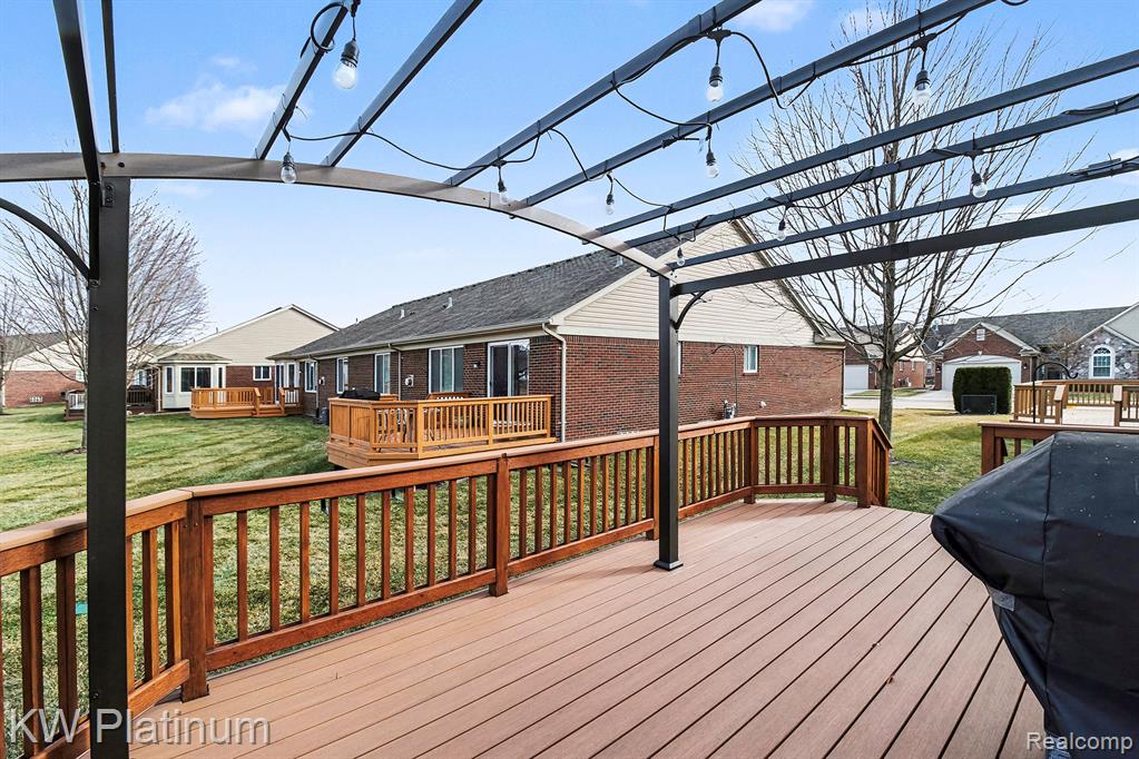 52458 Westfield Drive, Macomb, MI 48042 — Photo 21