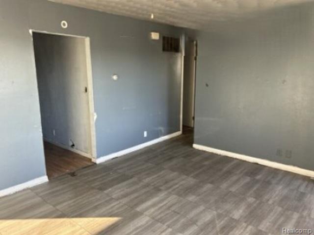 757 N Pike Road, Benton Harbor, MI 49022 — Photo 4