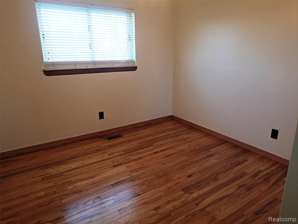 4061 Stanley Avenue, Allen Park, MI 48101 — Photo 14