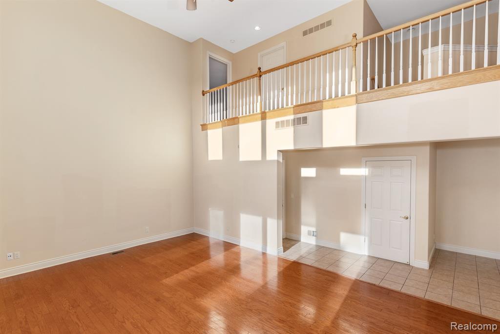 122 Sand Bar Lane, Detroit, MI 48214 — Photo 16