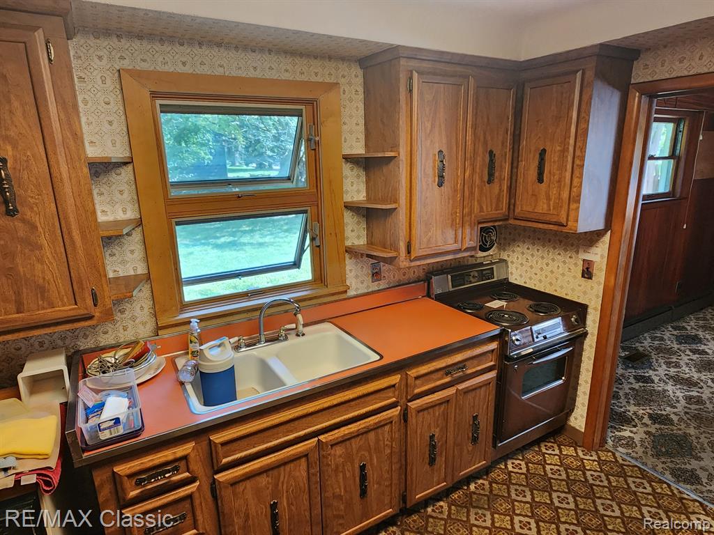 3740 SHADY BEACH Boulevard, Orchard Lake Village, MI 48324 — Photo 20