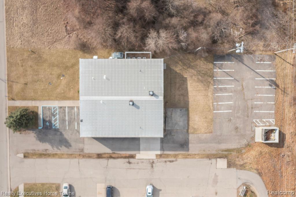 840 WHITNEY Drive, Lapeer, MI 48446 — Photo 6