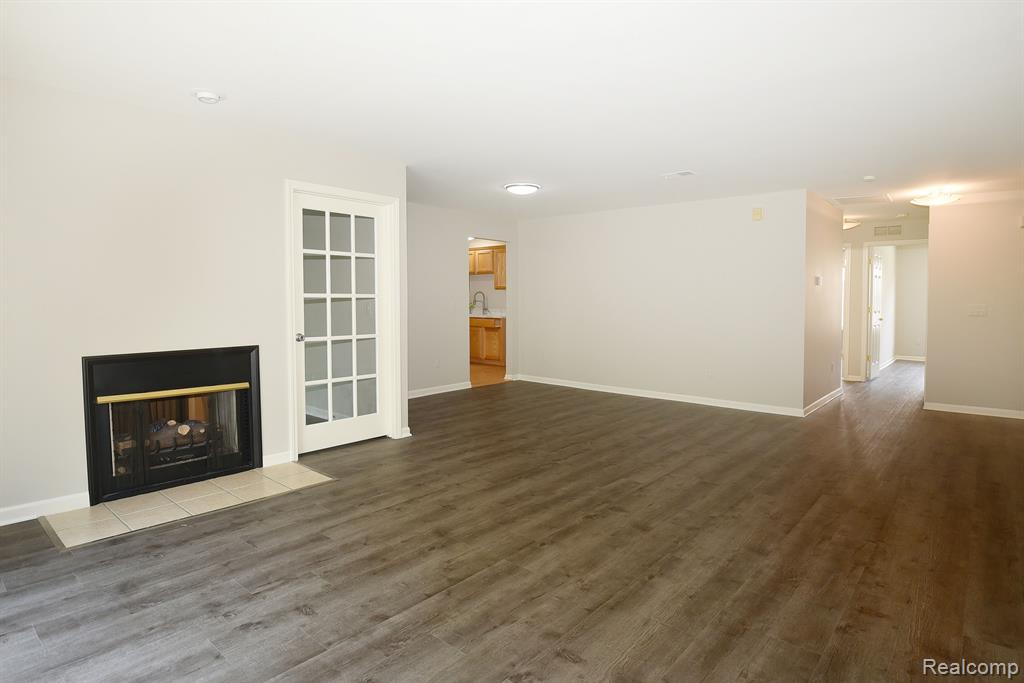 39516 ROCKCREST Lane, Northville, MI 48168 — Photo 6