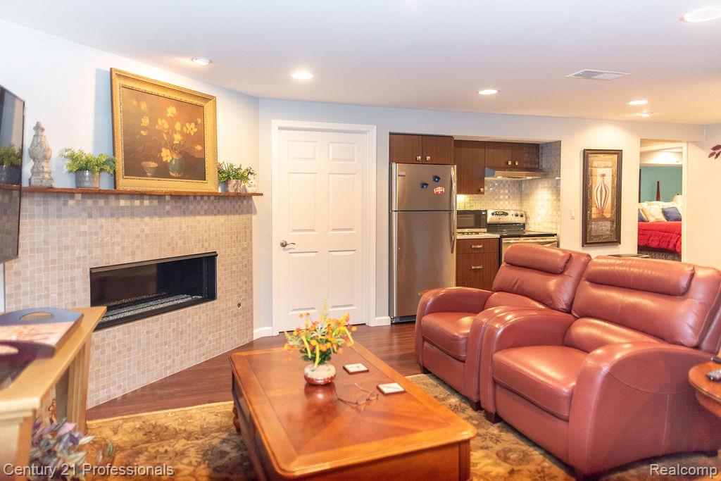 57136 Megan Drive, Washington, MI — Photo 28