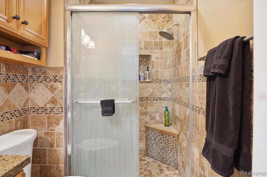 8979 BROUGHAM Drive, Sterling Heights, MI 48312 — Photo 37