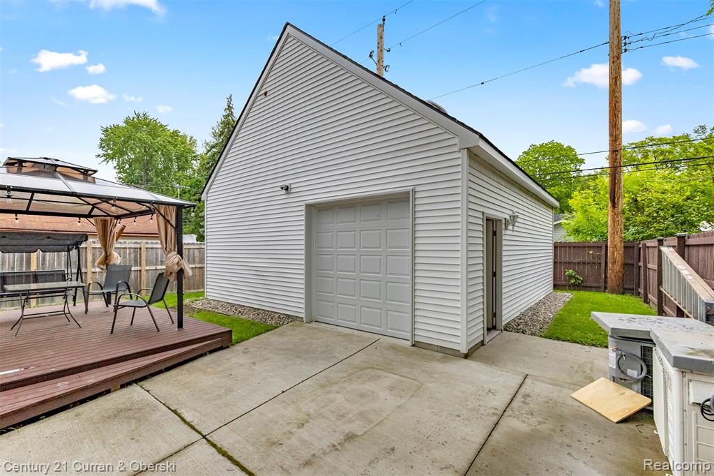 5908 Gilman Street, Garden City, MI — Photo 32