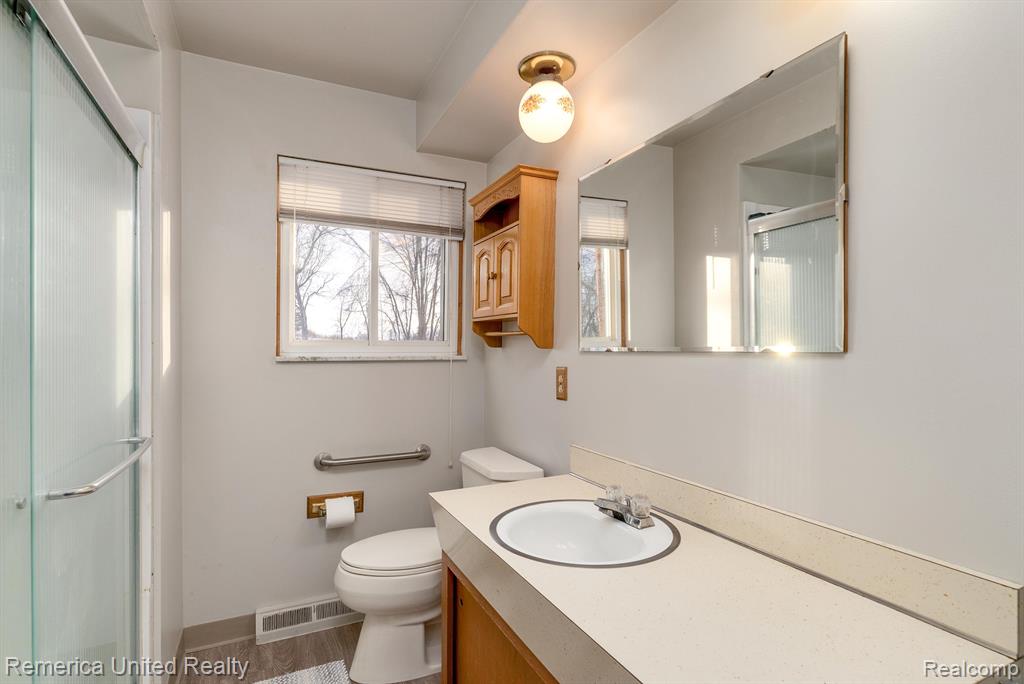 5731 FLEMINGS LAKE Road, Clarkston, MI 48348 — Photo 29