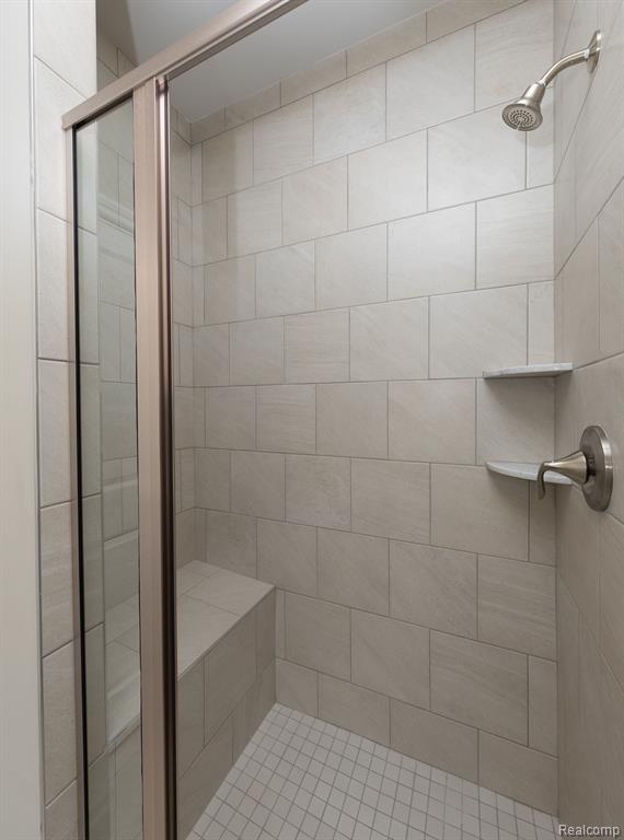 702 Ander Lane, 87, White Lake, MI — Photo 17