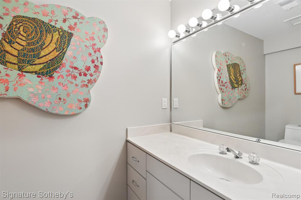 7350 Mountridge Drive, Clarkston, MI — Photo 24
