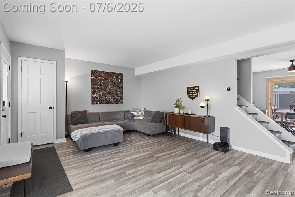 906 E Kearsley Street, Flint, MI 48503 — Photo 10