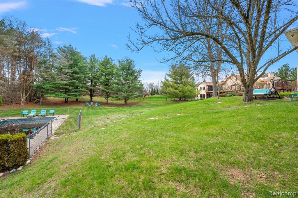 125 Cayuga Road, Lake Orion, MI 48362 — Photo 51