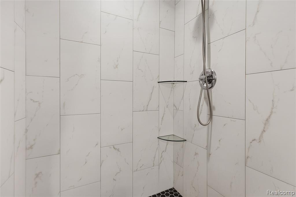 38557 Mountain Ash Court, Clinton Twp, MI 48036 — Photo 21