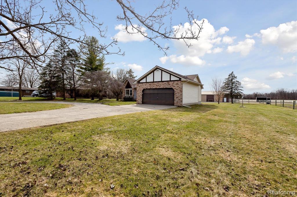 4163 N GALE Road, Davison, MI 48423 — Photo 4