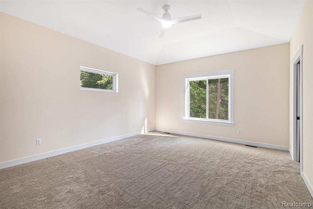 15273 Pine Ridge Drive, Holly, MI 48462 — Photo 19