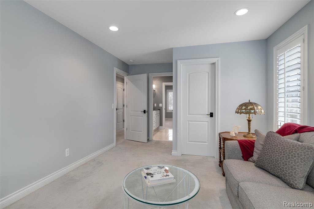 3010 E Bradford Drive, Bloomfield Hills, MI 48301 — Photo 32