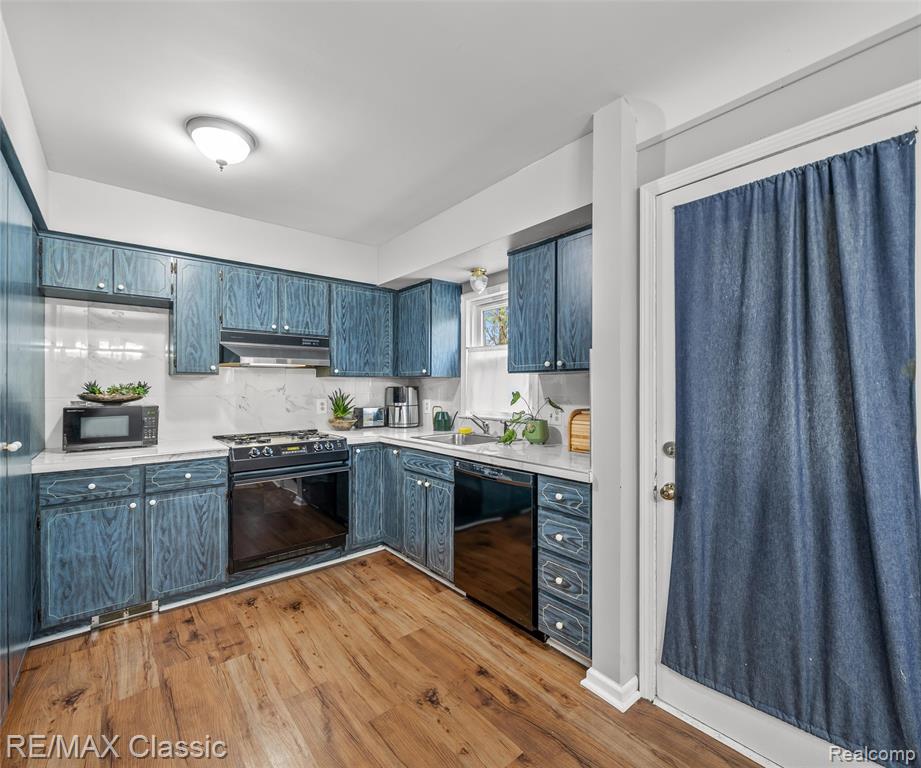 9951 Berwyn, Redford, MI 48239 — Photo 17