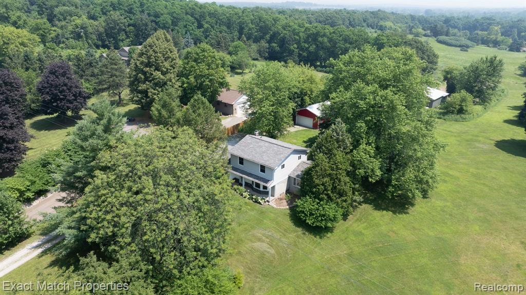 3980 N Hickory Ridge Road, Highland, MI — Photo 2
