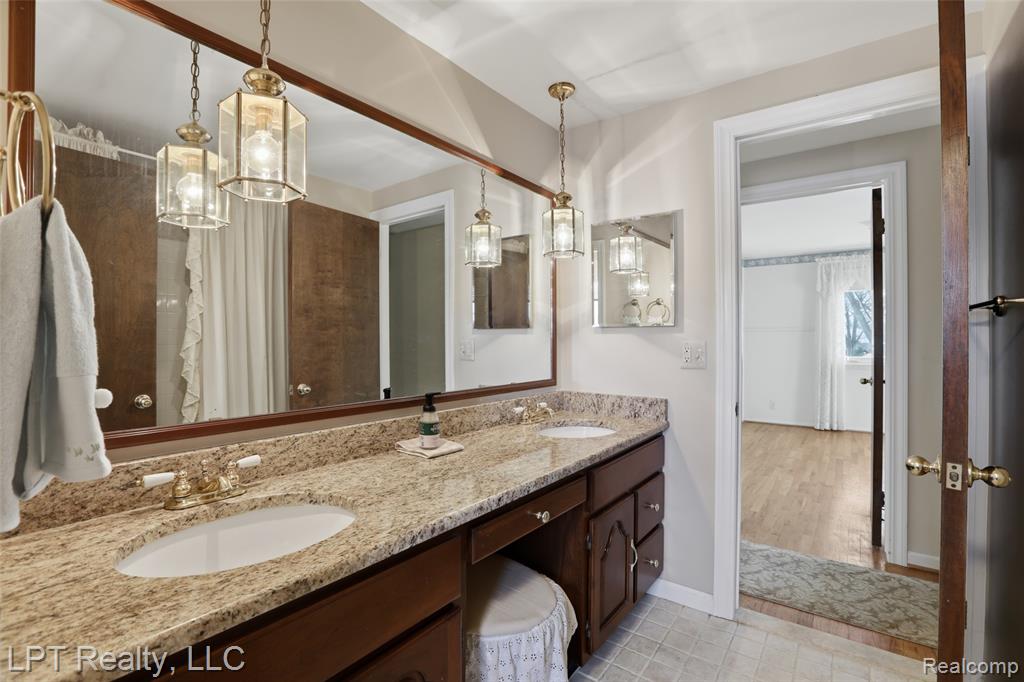 6378 Emerald Lake Drive, Troy, MI 48085 — Photo 25