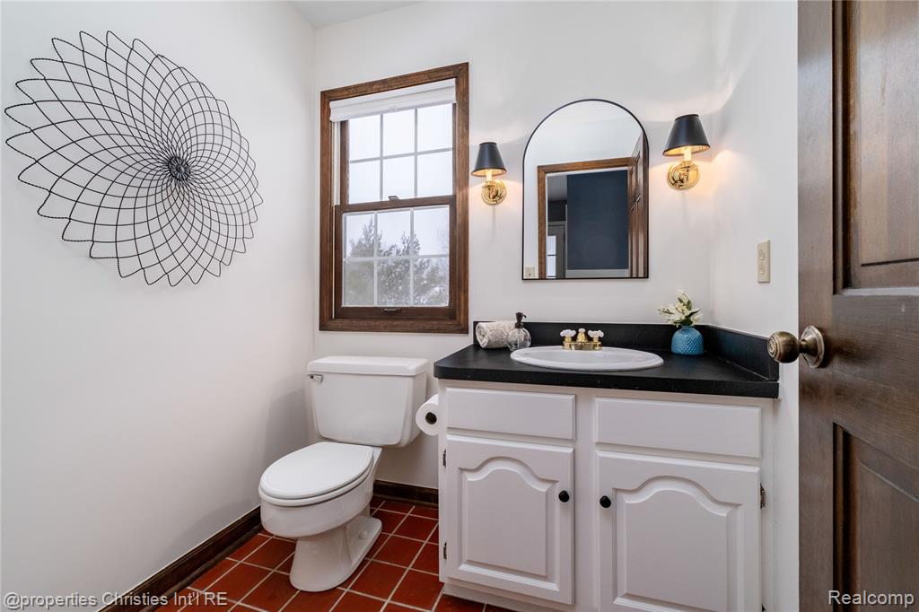 48790 Pinehill Drive, Plymouth, MI 48170 — Photo 22