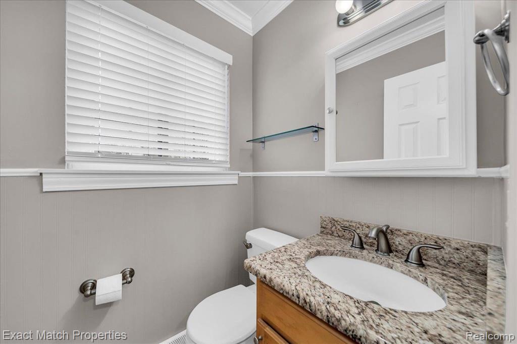 9121 SANDYSIDE Road, White Lake, MI — Photo 20