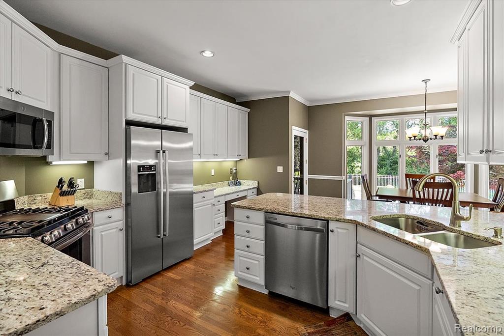 8533 Glen View Drive, Howell, MI 48843 — Photo 19