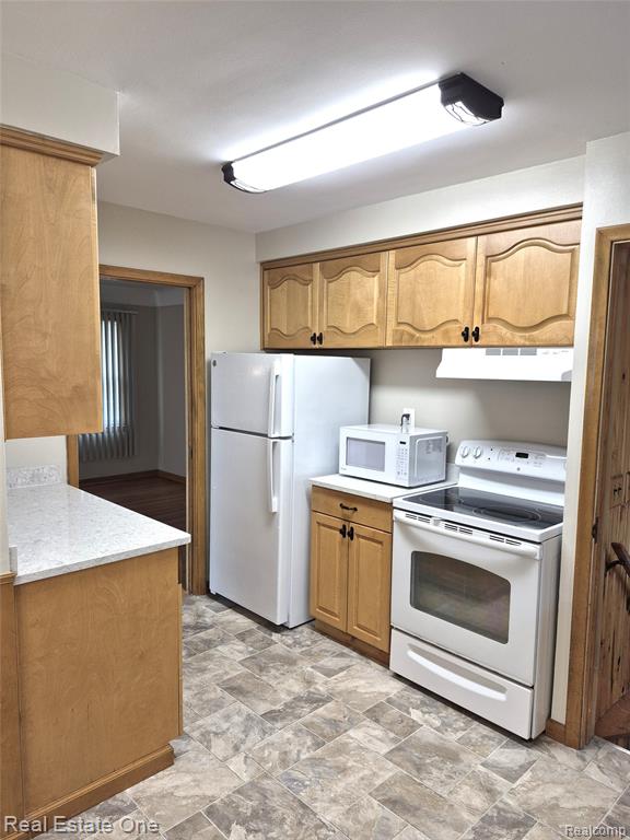 13688 Commonwealth Street, Southgate, MI 48195 — Photo 12
