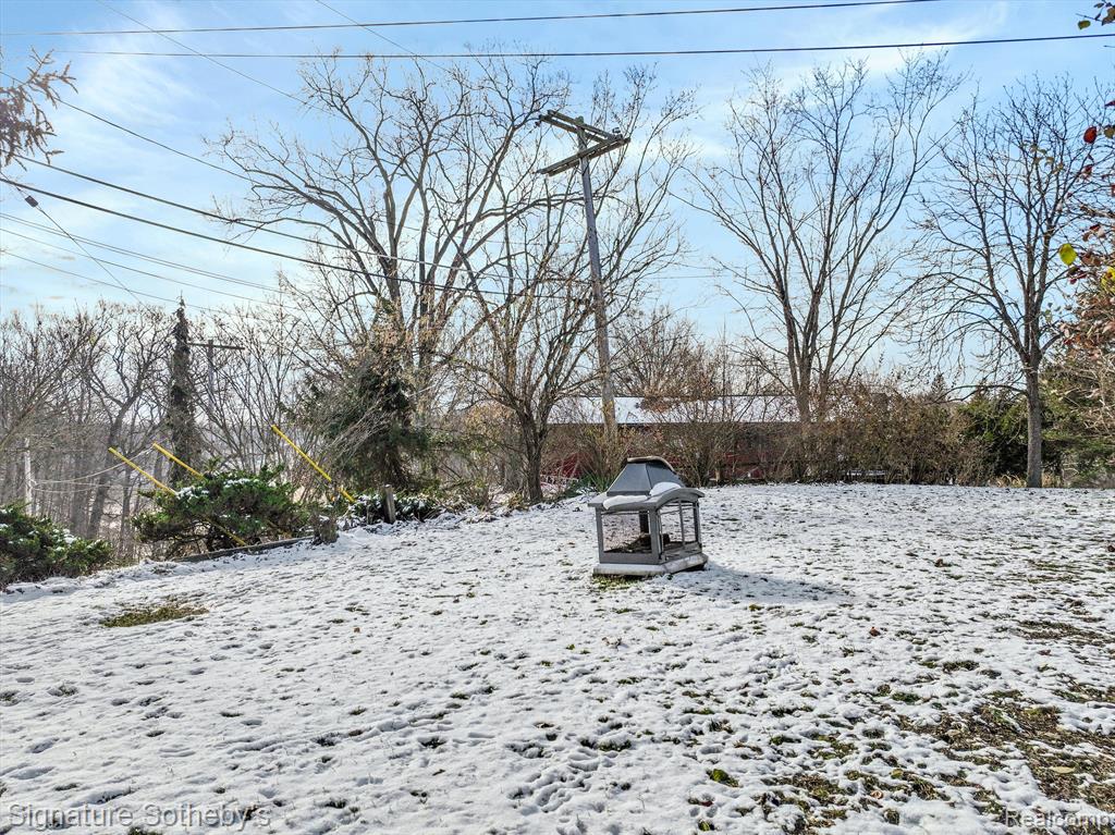 4250 CRESTLINE Drive, Ann Arbor, MI 48103 — Photo 24