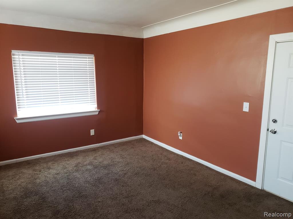 71 E GREAT LAKES Street, River Rouge, MI 48218 — Photo 4
