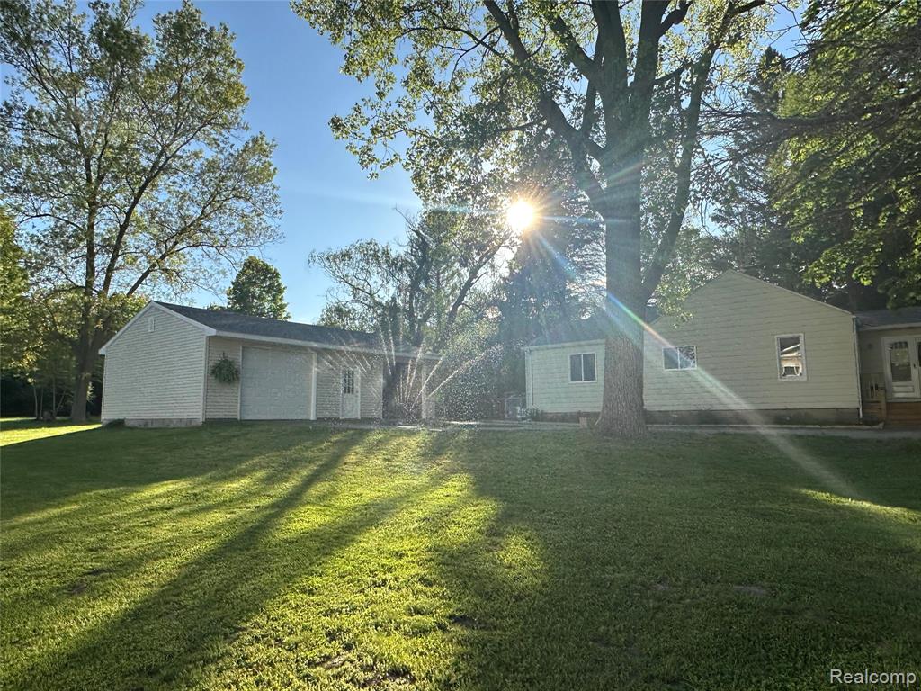 6161 River Road, Flushing, MI 48433 — Photo 56