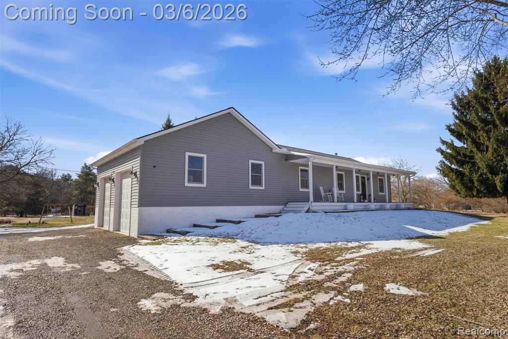 5809 Spears Road, Pinckney, MI 48169 — Photo 3