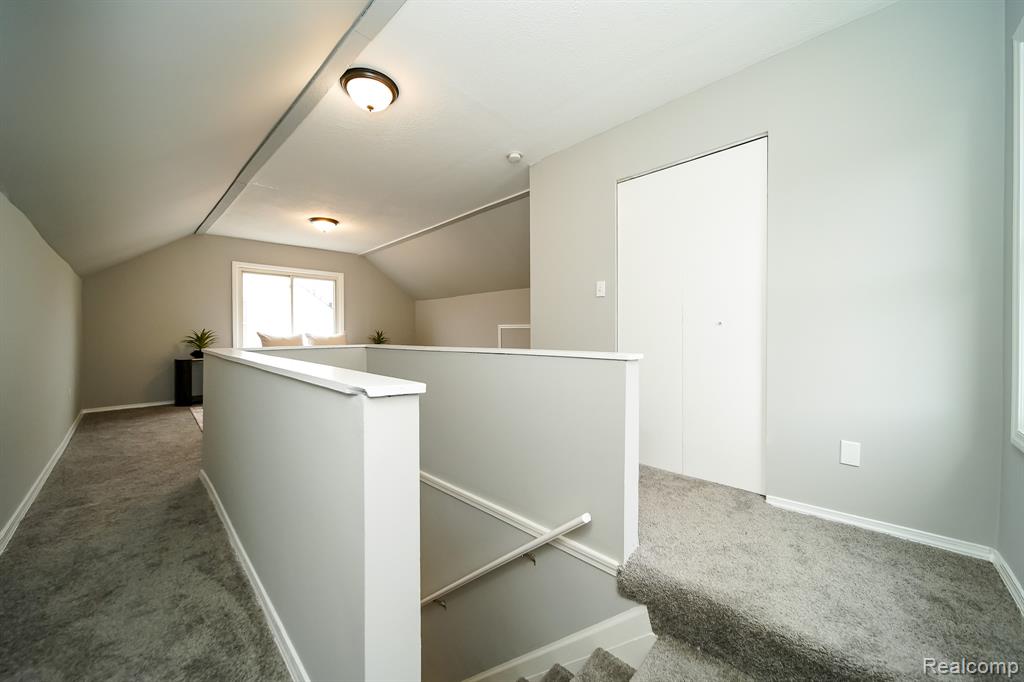 8221 Coolidge, Center Line, MI 48015 — Photo 43