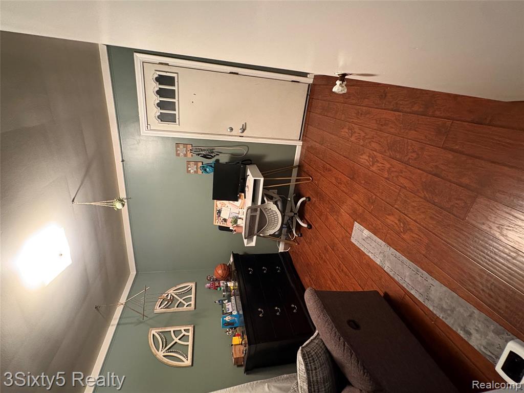 4459 Parker Street, Dearborn Heights, MI 48125 — Photo 14