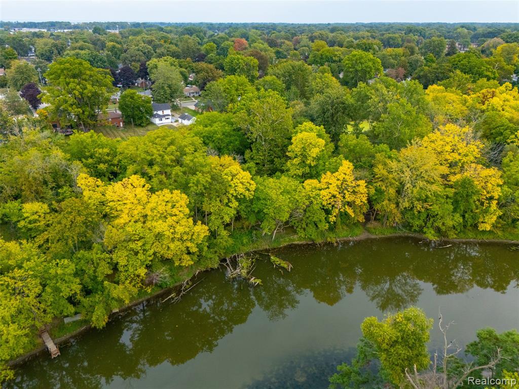 190 Riverside Drive, Mount Clemens, MI 48043 — Photo 42