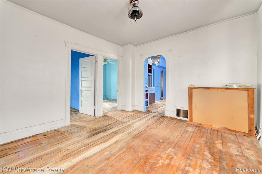 5593 CADILLAC Avenue, Detroit, MI 48213 — Photo 31