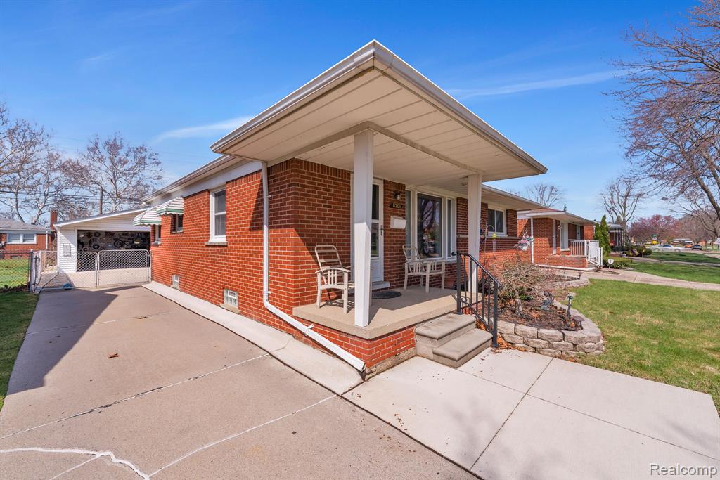 8701 Glengary Street, Dearborn Heights, MI 48127 — Photo 3