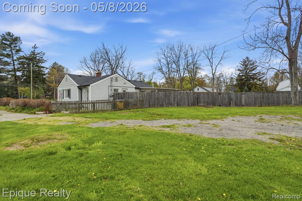 53100 Washington Street, New Baltimore, MI 48047 — Photo 5