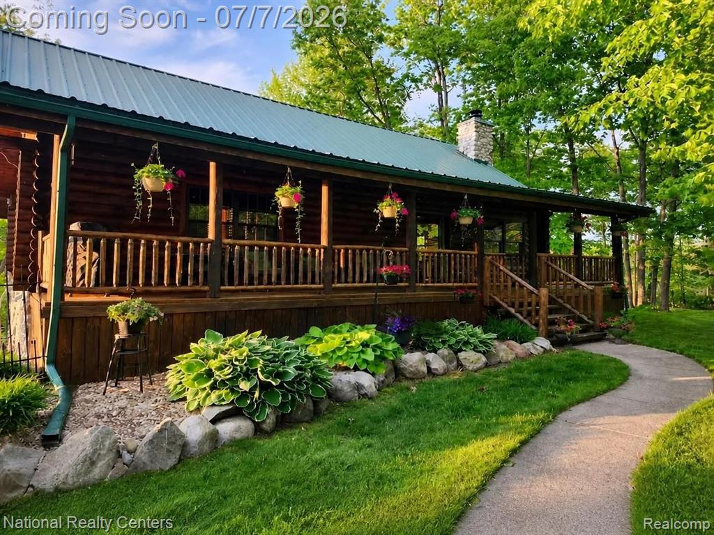 12426 Shaffer Road, Davisburg, MI 48350