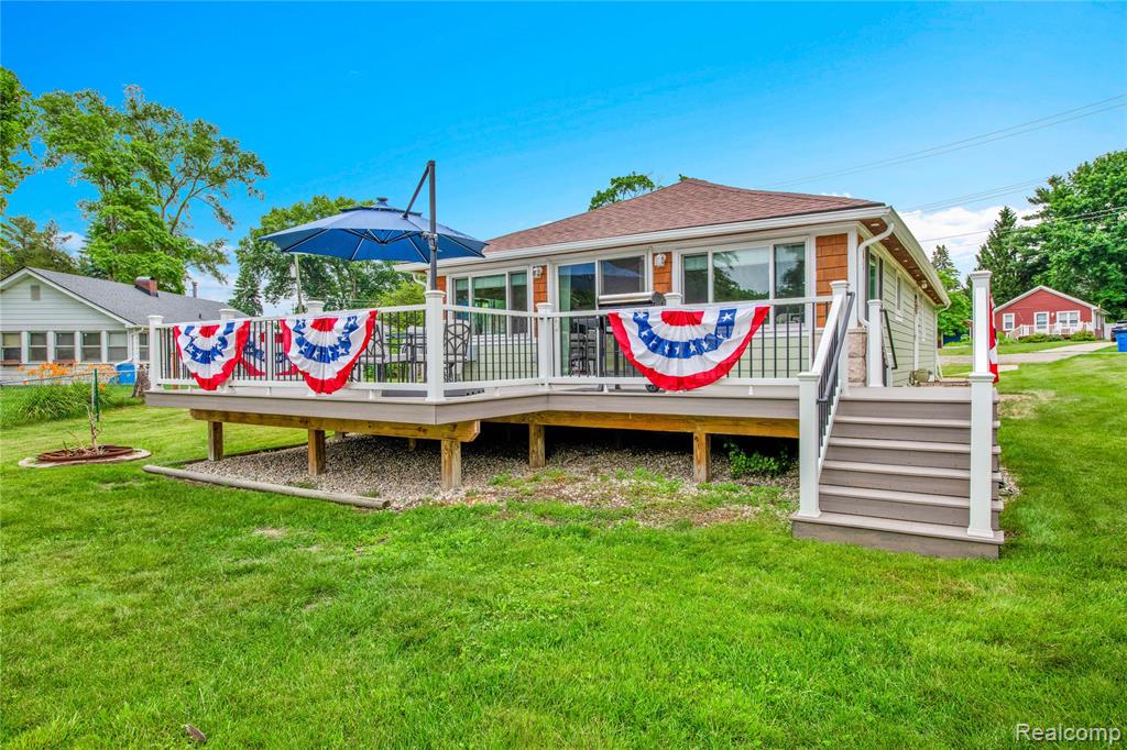 8320 Lagoon Street, Commerce Twp, MI 48382 — Photo 22