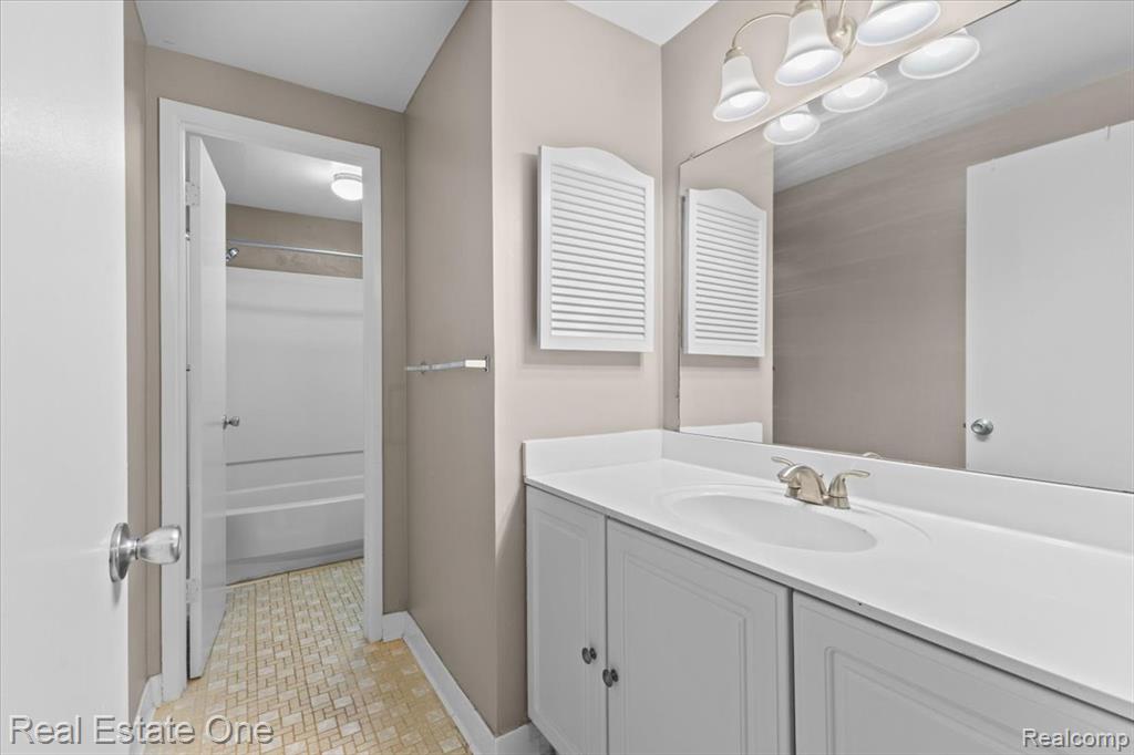 19848 Irongate Court, Northville, MI 48167 — Photo 17