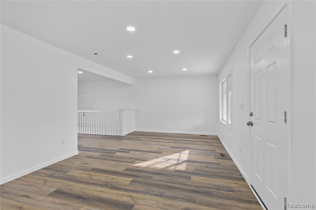 3829 Walnut Street, Inkster, MI 48141 — Photo 5