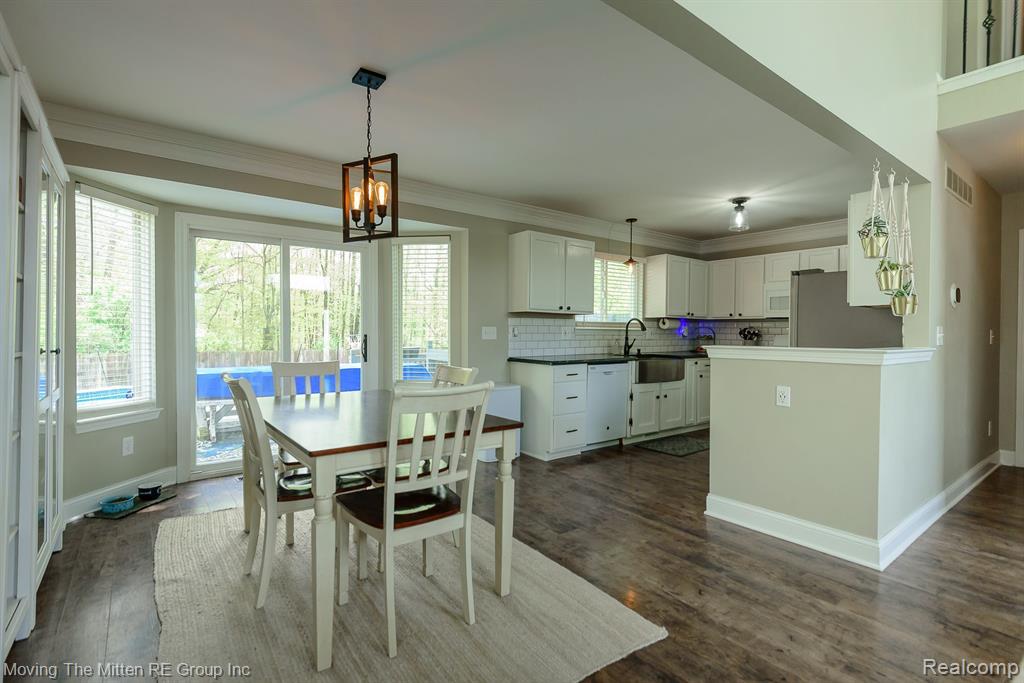 7231 AMANDA Drive, Belleville, MI 48111 — Photo 11
