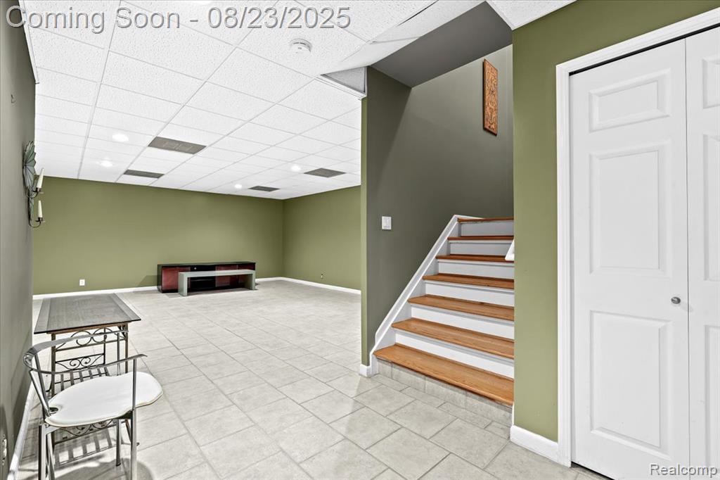 5770 Point Of The Woods Drive, West Bloomfield, MI 48324 — Photo 21