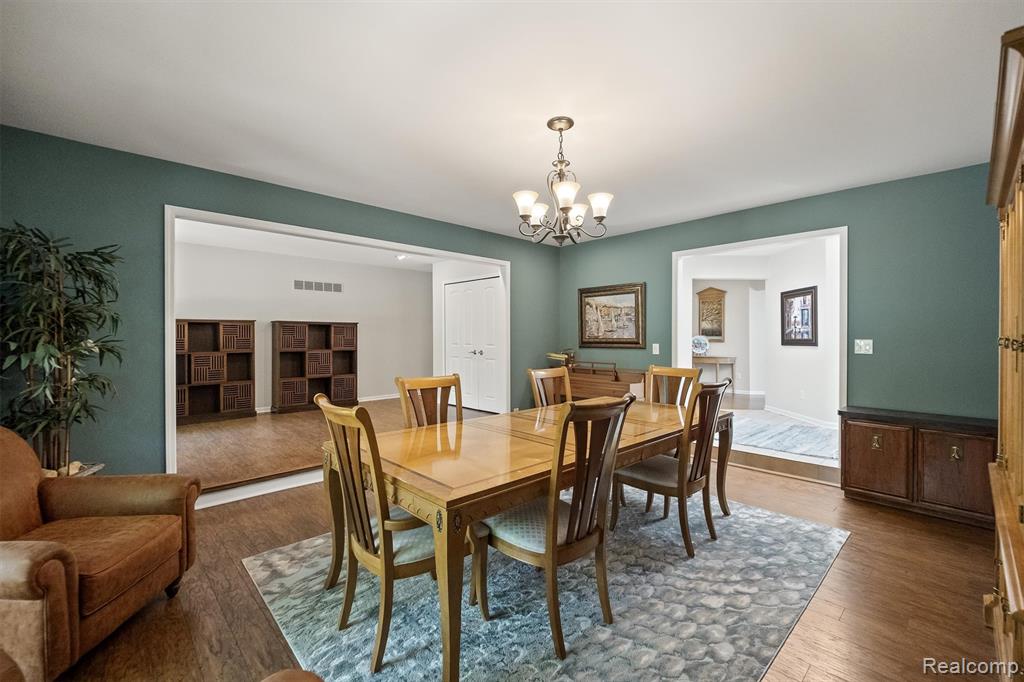 41855 Brentwood Drive, Plymouth, MI 48170 — Photo 20