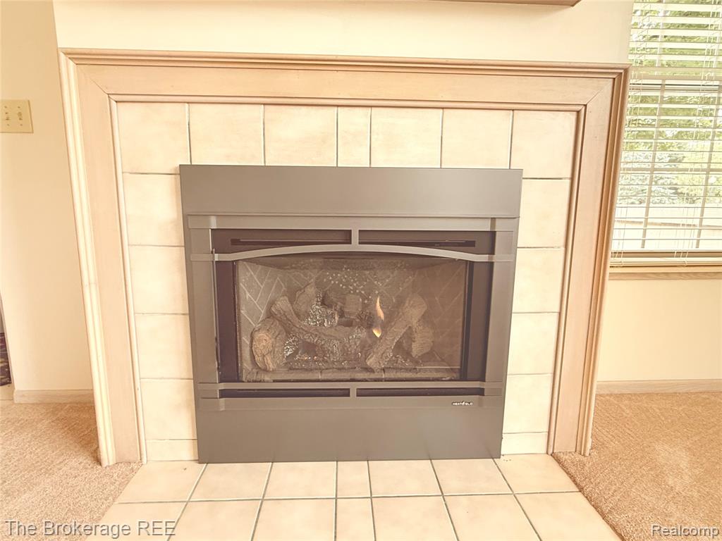 610 Perry Creek Drive, Grand Blanc, MI 48439 — Photo 9